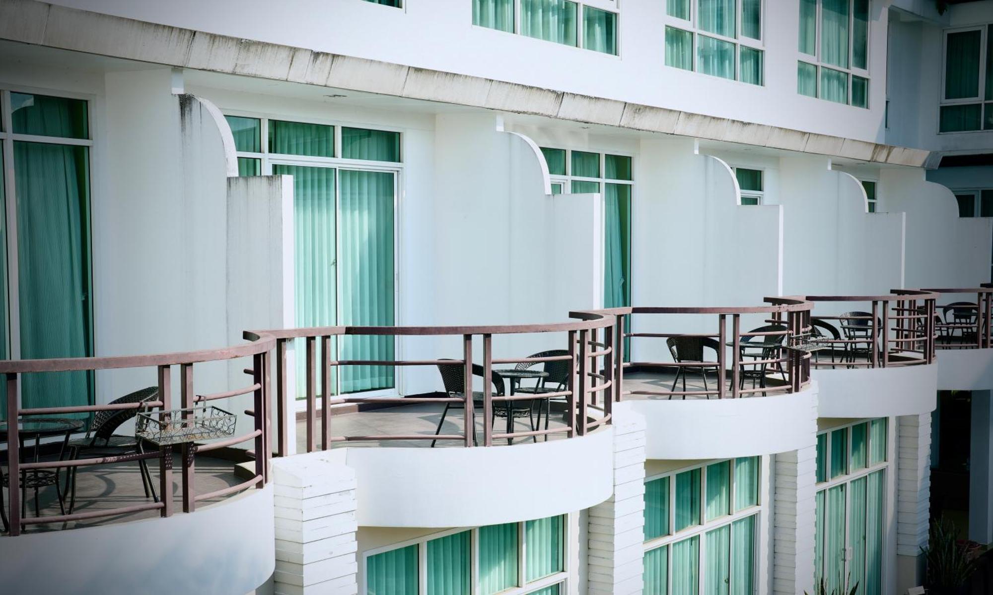 A-Te Chumphon Hotel - Sha Plus Dış mekan fotoğraf