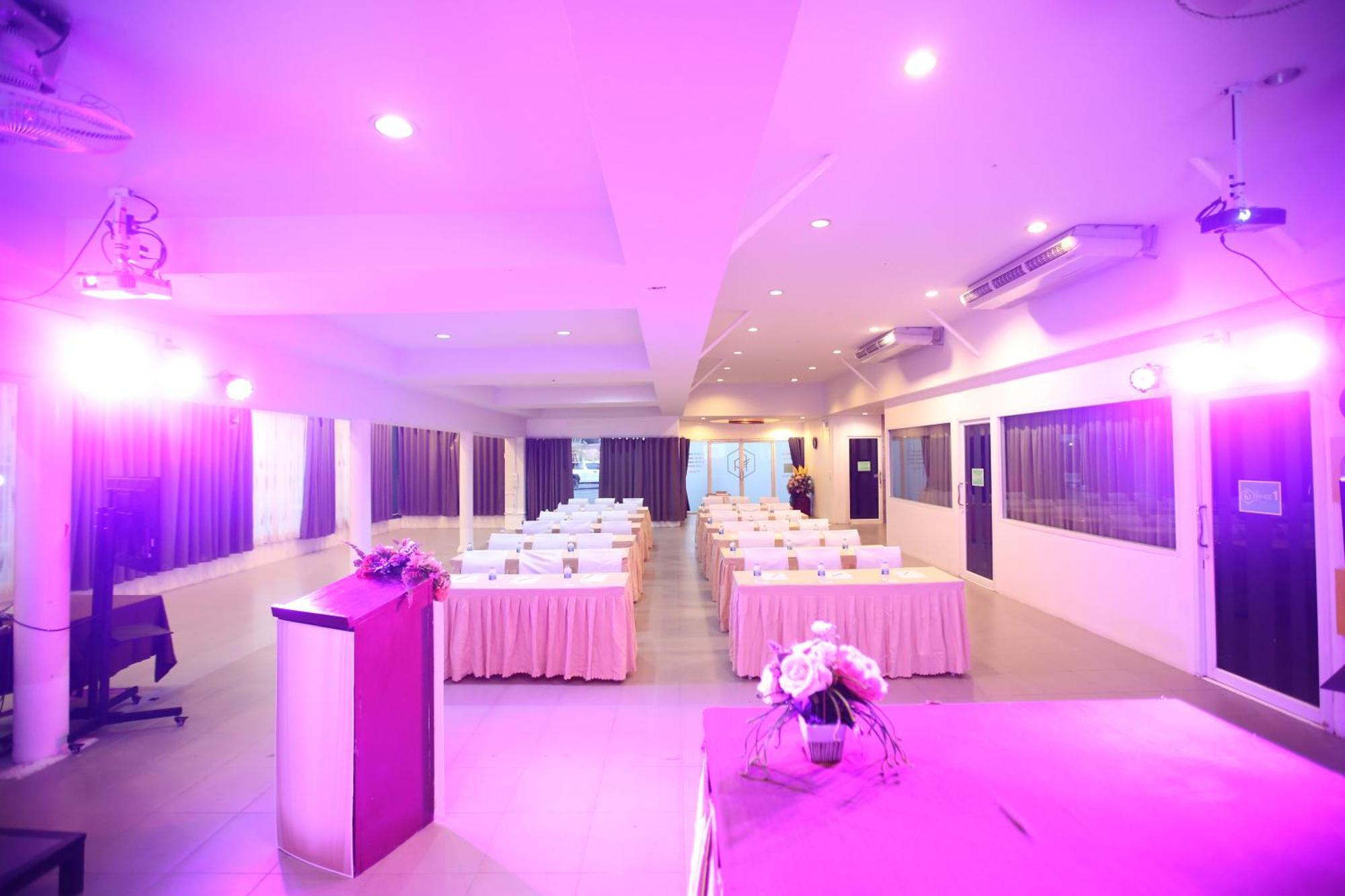 A-Te Chumphon Hotel - Sha Plus Dış mekan fotoğraf
