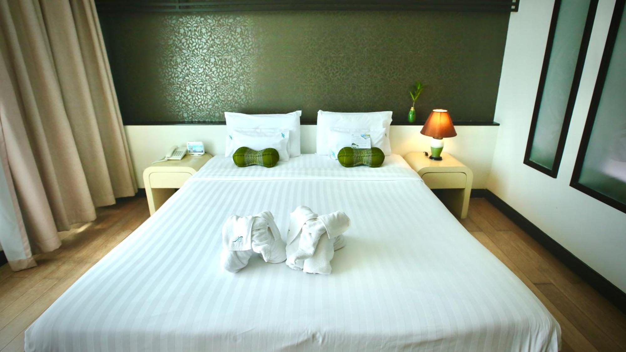A-Te Chumphon Hotel - Sha Plus Dış mekan fotoğraf