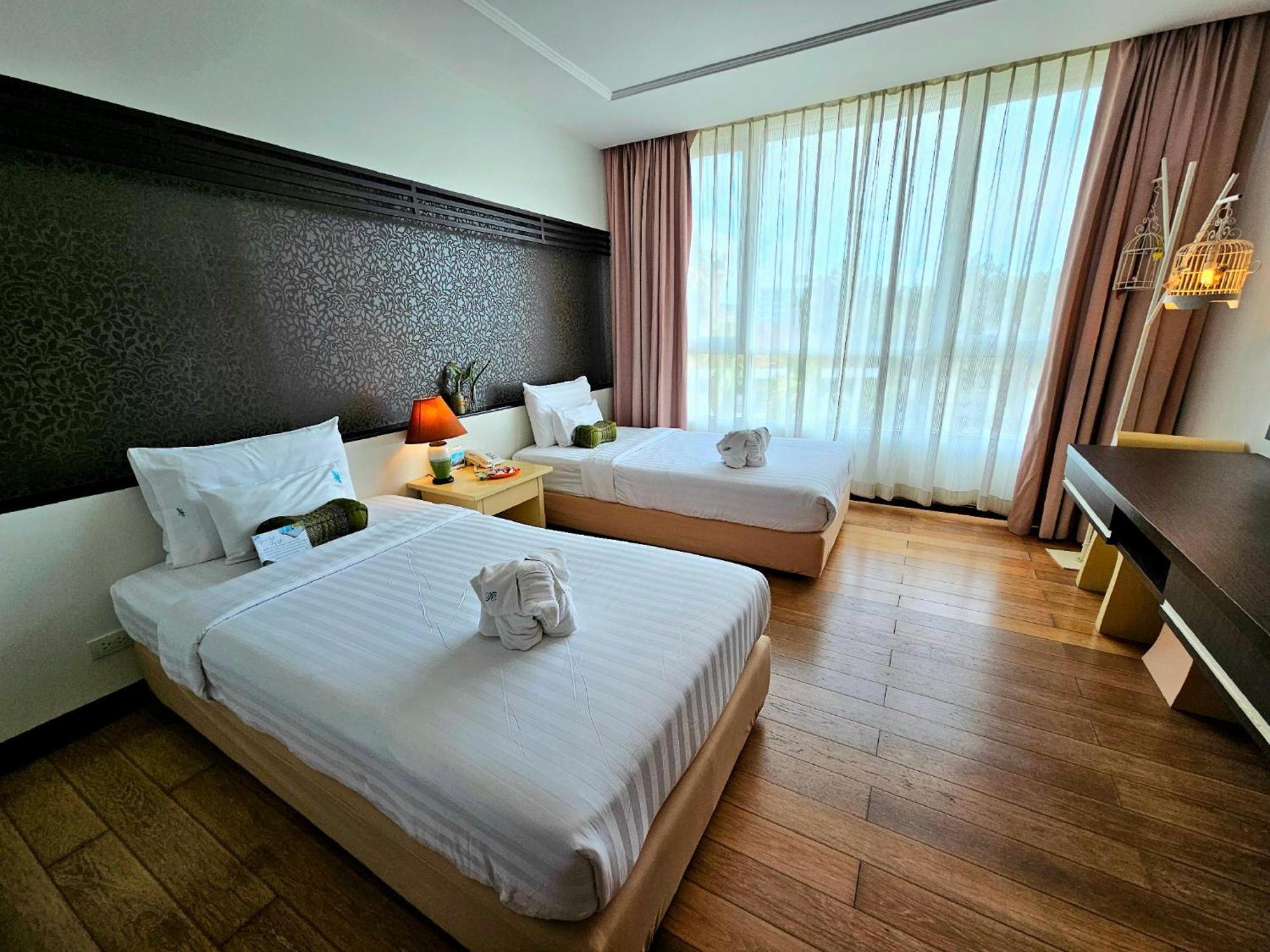 A-Te Chumphon Hotel - Sha Plus Dış mekan fotoğraf